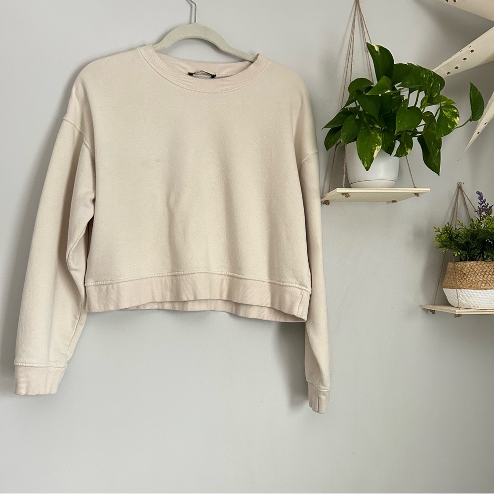 🩷ZARA CROPPED WARM COZY CREWNECK SWEATSHIRT LONG SLEEVE SIZE MEDIUM TRENDING - Picture 2 of 6